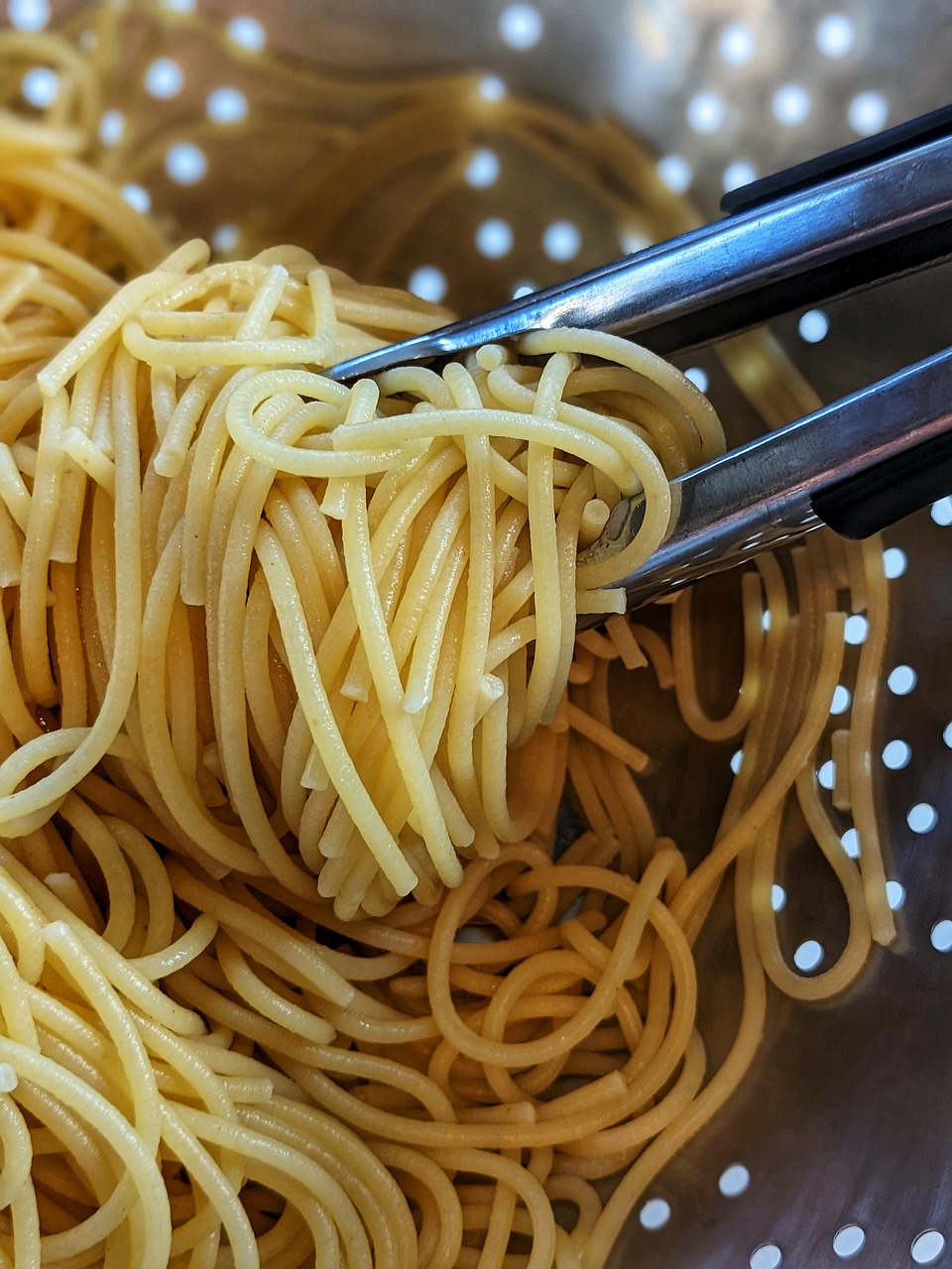 Welche Meal-Prep-Tricks sparen mir Zeit in der Küche?