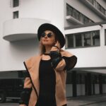 entdecken sie minimalistischen modestil: zeitlose designs, klare linien und schlichte eleganz f&uuml;r einen modernen look.